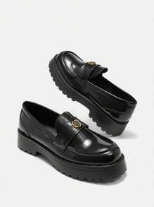 CUCCOO BIZCHIC 黑色山茶花厚底乐福鞋，通勤、约会、聚会、购物、度假、大学时尚之选 - 黑色 - 查看 2