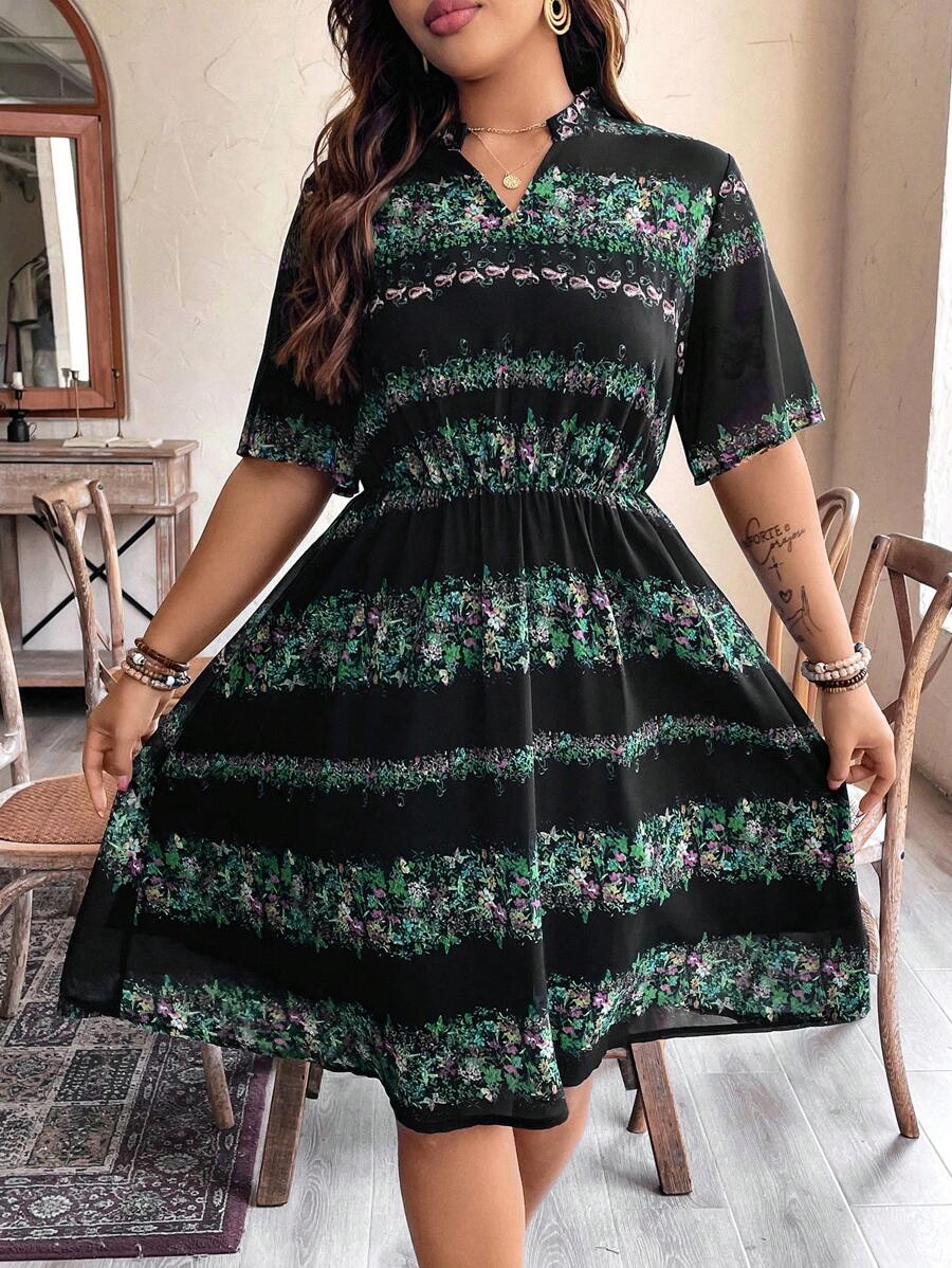 SHEIN Clasi Women Plus Size Boho Lightweight Ditsy Floral Loose Fit Short Sleeve Dress, Spring/Summer - Black - View 1