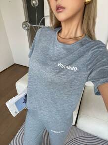 SHEIN Leap Crew Set de 2 piezas de pijama para adolescentes con camiseta de manga corta con cuello redondo y estampado de letras, y pantalones rectos y holgados, suave y cómodo - Gris - Ver 3
