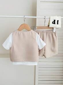 SHEIN Bộ 3 áo thun cổ tròn tay ngắn màu mơ cho bé trai/bé gái, áo ba lỗ không tay và quần short cạp chun, phong cách Hàn Quốc thường ngày, thích hợp cho tiệc sinh nhật, lễ rửa tội, lễ kỷ niệm sinh nhật lần thứ 1, tiệc tối, biểu diễn, đám cưới và các dịp khác - Màu Khaki - Xem 3