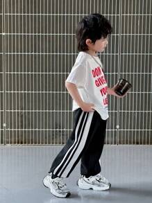 SHEIN Young Boys Casual Daily Contrast Side Stripe Knit Straight Loose Sweatpants, Suitable For Summer, Spring, Great For Outdoor, School, Street Style, Party And Casual Wear, High Cost-Performance