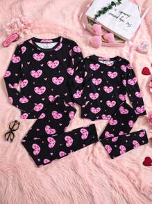 SHEIN Leap Crew Tween Girl Valentine's Theme Heart Pattern Round Neck Drop Shoulder Long Sleeve Top And Leggings Casual Sleepwear Set, 2pcs (2 Sets Sold Separately) - Black - View 5
