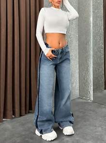 EURMUSE WOMEN WIDE LEG LOW WAIST JEANS - Light Wash - View 4