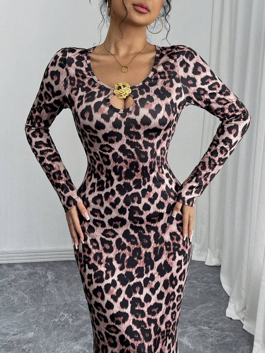 Chiquease Damen 2024 neuer Stil Rose Gold Metallic Dekor Ausschnitt sexy figurbetont lang Leoparden Muster Kleid (zufälliger Muster) - Verschiedenfarbig - Übersicht 1