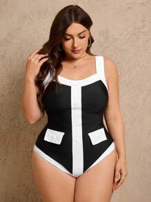 SHEIN Swim Curve Summer Plus Size Women One-Piece Wide-Strap Black & White Contrast Color Solid Button-Front Bottom Triangle Swimsuit, Minimalist Design - Black and White - View 4