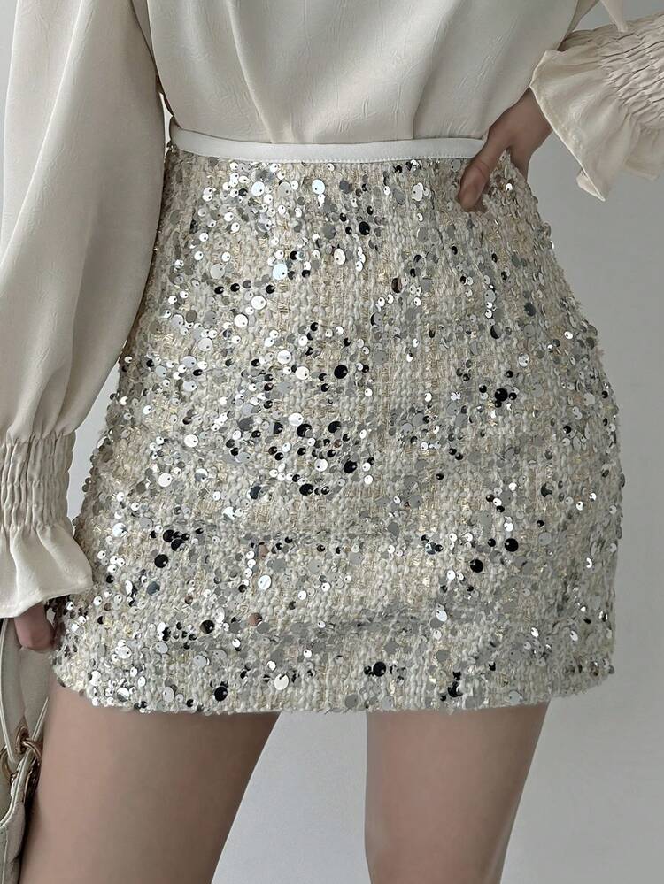 Women's Contrast Color Waist Sequin Embellished Short A-Line Skirt, White, All Season Prom Skirting New Years Women Carnival