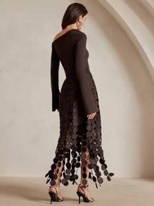 Anewsta 性感修身高腰斜肩长袖垂坠镂空流苏迷你连衣裙，欧美风 - 巧克力棕 - 查看 7