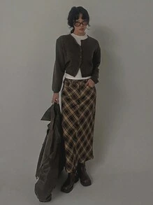 DAZY Women's Low Waist Plaid Long Straight Skirt, Coffee Brown, All Season Fall Skirts