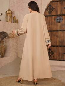 Al Najma 女士春夏 3D 花卉提花束腰连衣裙和阿巴亚长袍，土耳其和阿拉伯传统朴素长袍