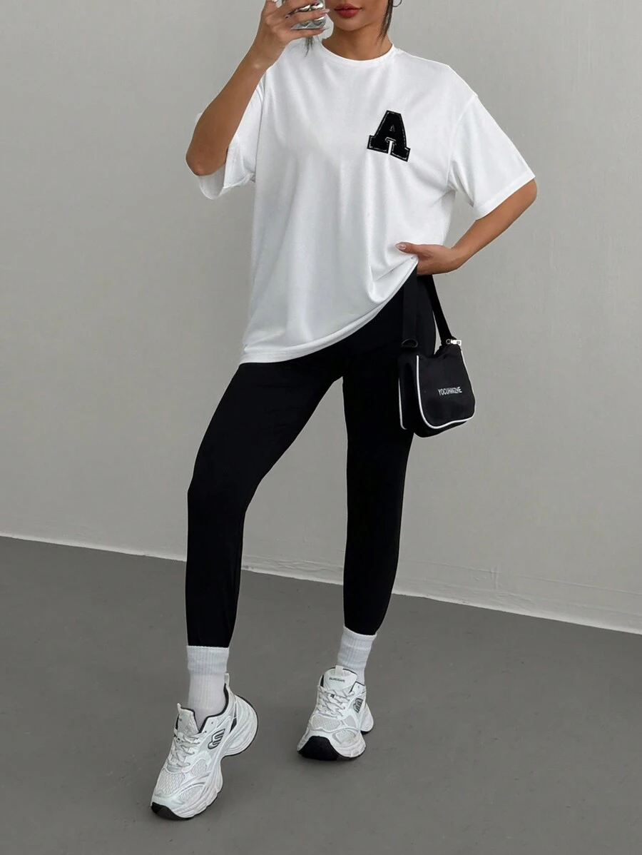 SHEIN EZwear 女士新款宽松字母印花短袖 T 恤和紧身裤套装