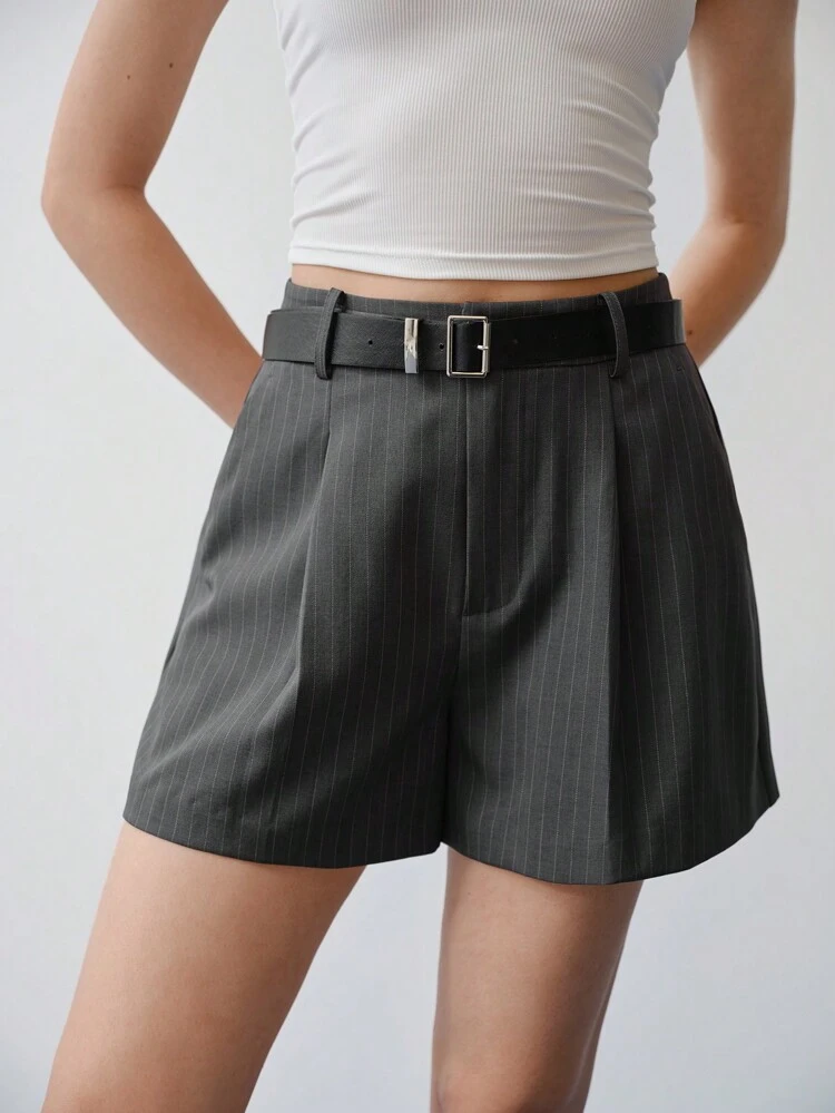 MOTF STUDIO STRIPED TAILORED SLANT POCKET SHORTS,SPRING/SUMMER