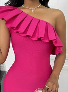 Zolique Charming Elegant Solid Color Pleated Asymmetric Shoulder Bodycon Mini Dress - Hot Pink - View 7