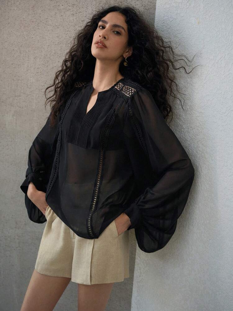 CONTRAST LACE TAPE LANTERN SLEEVE SHEER BLOUSE