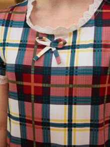 SHEIN Tween Girl 经典格子牛奶丝短袖长睡袍，休闲家居服 - 彩色 - 查看 3