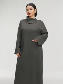 Al Najma 女式纯色高领长袖口袋宽松长款休闲阿拉伯朴素连衣裙，休闲风格，适合日常休闲/旅游/度假/休假/家居服，超长款阿拉伯朴素连衣裙 - 灰色 - 查看 6