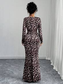 Chiquease Vestido largo de estampado de leopardo con decoración metálica en color oro rosa y escote sexy de estilo ajustado, nuevo modelo 2024 (estampado aleatorio)