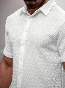 Manfinity Homme 男士纯色短袖单排扣休闲宽松衬衫男装男士衬衫男士衬衫休闲 - 白色 - 查看 2