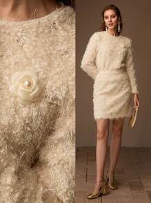 MOTF PREMIUM SOLID STEREO FLOWER DETAIL FLUFFY KNIT TOP - Apricot - View 2
