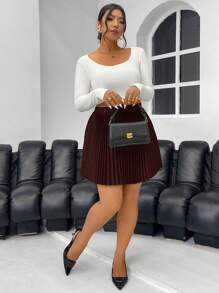 SHEIN Privé Plus Size Solid Color A-Line Pleated Mini Skirt, Casual For Everyday Wear - Burgundy - View 4