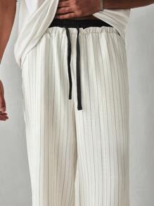 Manfinity VCAY Men's Woven Casual Everyday Striped Elastic Waist Lounge Pants, Plain Long Vacation Slacks Pants, For Husband, Boyfriend Gifts - Black and White - View 4