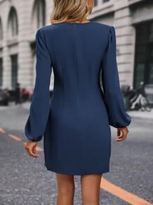 SHEIN 法式灯笼袖褶皱 V 领优雅女式连衣裙 - 藏蓝色 - 查看 2