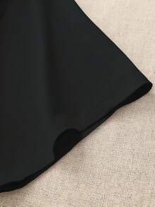 Calvaya Plus Size Heart Pattern V-Neck T-Shirt Graphic Tees Women Tops