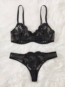 Esselle 2pcs Women Solid Color Lace Patchwork Sexy Lingerie Set - Black - View 2
