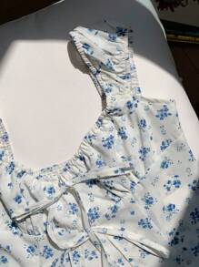Comfortcana Áo Babydoll hoa xanh trắng ngọt ngào - Xanh và trắng - Xem 7