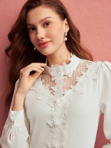 MOTF PREMIUM VESTIDO DE CORTE BIES CON ENCAJE DE CONTRASTE - Blanco - Ver 4