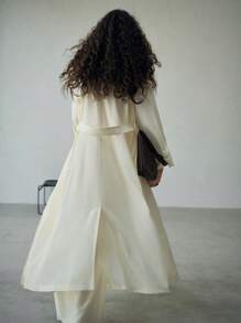 MOTF PREMIUM 双排扣系腰带风衣 - 杏色 - 查看 3