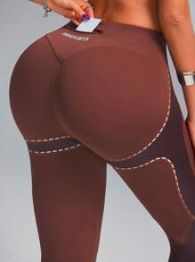 Innovista Buttery Soft Workout Sports Leggings Mixed Texture High Waisted V Waisted Butt Lifting Daily Athleisure Yoga HIIT Training Office To Gym High Stretch Tights Activewear Bottoms Fall Clothes Pocket Trousers Comfort Movement Functional Squat Proof Figure-Flattering Pants Cardio Outdoor Exercise UV Protection Sweat-Proof Healthy TT Viral IG Reel FYP INSTA OOTD Festival Fall New Style Women Contour Fit, Utilitarian Chic - Coffee Brown - View 3