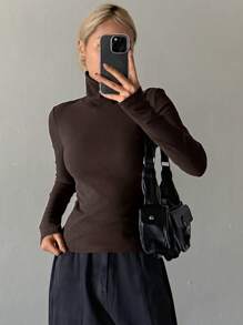 DAZY Solid Color Turtleneck Long Sleeve Base Layer T-Shirt, Casual Autumn/Winter - Coffee Brown - View 5