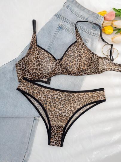 Bare Chapter 2pcs Women's Strawberry Print Mesh Underwire Lingerie Bra And Panty Set ClassicAnimalPrint