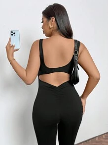 SHEIN Privé Pantalones de pierna ancha de unicolor para yoga de verano de talla grande para mujeres con diseño calado, overol negro entallado de una pieza tipo mono - Negro - Ver 5