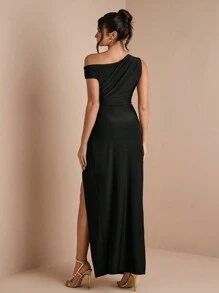 SHEIN BAE Vestido Envelope Assimétrico de Ombro Franzido de Cor Sólida Simples e Elegante com Fenda Alta, Adequado para Coquetel, Encontro Romântico, Vestido de Malha em Camadas, Festa, Vestido de Convidada de Casamento, Vestido de Halloween, Vestido de Natal - Preto - Visão 2