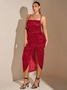 SHEIN BAE Plus Size Damska Elegancka Flokowanie Graceful Midi Plisowana Sukienka Odpowiednia Na Codzienną Randkę, Boże Narodzenie, Święto Dziękczynienia, Walentynki, Koronka, Minimalizm, Damskie Stroje Imprezowe, Sukienki Okazjonalne, Jesień, Sukienka Tiulowa, Krągłości, Elegancka, Sukienka Koktajlowa, Impreza, Wyjście Wieczorne, Plisowana, Rozcięcie, Seksowna, Sukienka Na Szelki, Przyjęcie Urodzinowe, Święta, Długa Spódnica, Popołudniowa Herbata, Suknia Wieczorowa