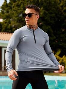 Manfinity Swimmode Men Solid Color Zip Up Surf T-Shirt, Slim Fit Casual Daily Wear,Hawaiian