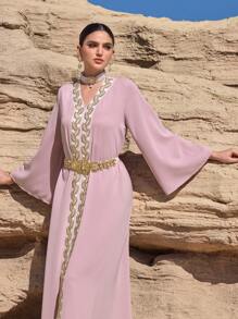 Al Najma Women's Elegant Embroidery Decor Flared Sleeve Arabic Style Long Dress Kaftan Jalabiya Dress - Pink - View 6