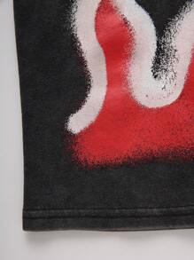 SHEIN 1pc Teen Boys Oversized High-Street Retro Red And White Flame Face Graffiti Text Pentagram Halloween Print Black Dropped Shoulder Snow Wash T-Shirt, Spring Wear