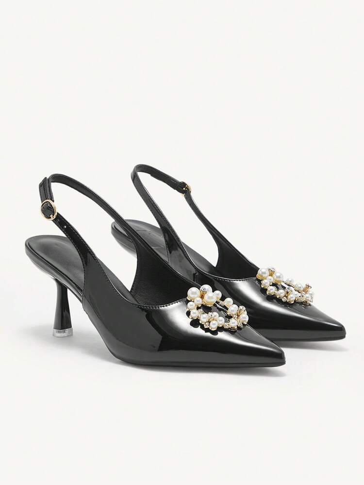 CUCCOO CHICEST Stilettos de tacón aguja con decoración de hebilla de perlas falsas para mujer, tacones altos patentado negro de elegante y versátil moda para fiestas y eventos, tacón medio de punta fina para el Día de San Valentín