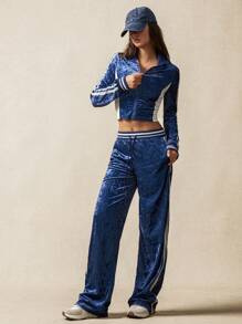 VARSITIE High Collar, Long Sleeves, Contrasting Zipper, Cropped Glossy Velvet Women Sports Jackets Velvet Tracksuitvelour Tracksuit