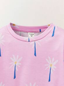 THE HAPPY LOOK Young Girls Casual Style Beige Floral Print Pink Knit Fabric Oversized Crewneck Long Sleeve Boxy T-Shirt & Printed Leggings Sets