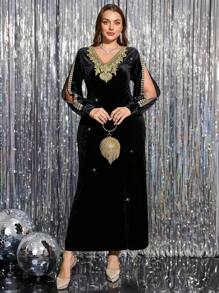 SHEIN Clasi Plus Size V-Neck Applique Slit Sleeve Elegant Long Sleeve Dress Valentines Outfit