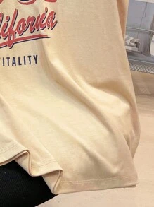 SHEIN Teen Boy Casual Comfortable Fashion Minimalist Versatile Cute Soft Top With Letter & Number Print, Suitable For Daily Wear, School, Outings, Sports, Distressed Look - Khaki - View 5