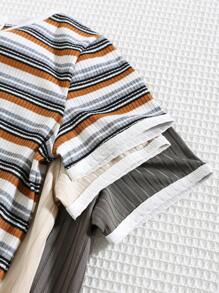 SHEIN Leap Crew Juego de 6 piezas de camisetas de cuello redondo y pantalones cortos casuales, cómodos, de moda, sencillos, prácticos, versátiles, suaves y cómodos para niños pequeños, con rayas retro y tela texturizada, de alta calidad y asequibles - Gris - Ver 7