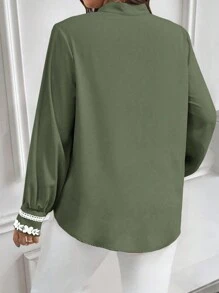 SHEIN LUNE Plus Size Contrast Color Trim Collar & Cuff Casual Office Shirt With Long Sleeves - Army Green - View 2