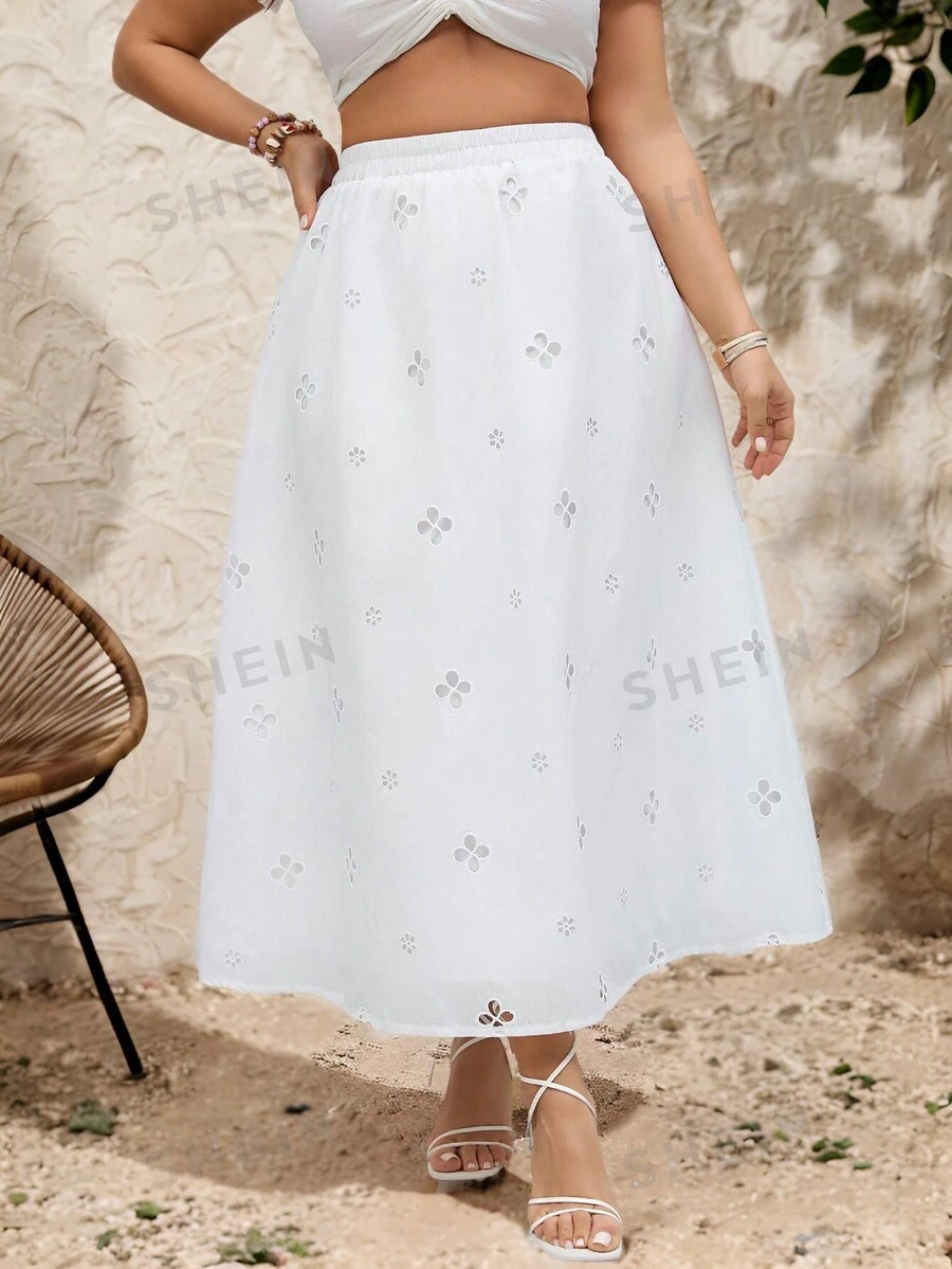 SHEIN VCAY Falda holgada acampanada de talla grande de cintura elástica color marfil con bordados, cómoda para vacaciones