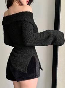 DAZY Off-Shoulder Asymmetric Design Long Sleeve Women T-Shirt,Fall Clothes - Black - View 5