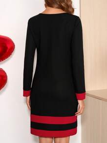 SHEIN Clasi 女士优雅心形图案撞色针织情人节连衣裙夏季女士婚礼宾客连衣裙女士情人节连衣裙套装 - 紅色和黑色 - 查看 2