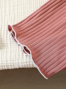 SHEIN 2pcs Young Girls Solid Pink & White Lace Trim Bow Decor Short Sleeve Top And Casual Long Pants Pajama Set - Pink - View 5